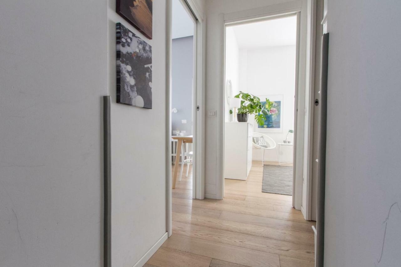 Luxury And Spacious Apartment Milano Exteriör bild