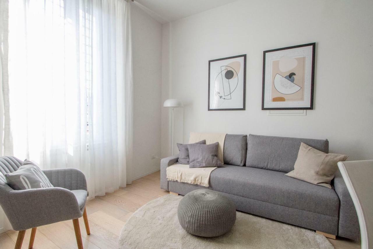 Luxury And Spacious Apartment Milano Exteriör bild