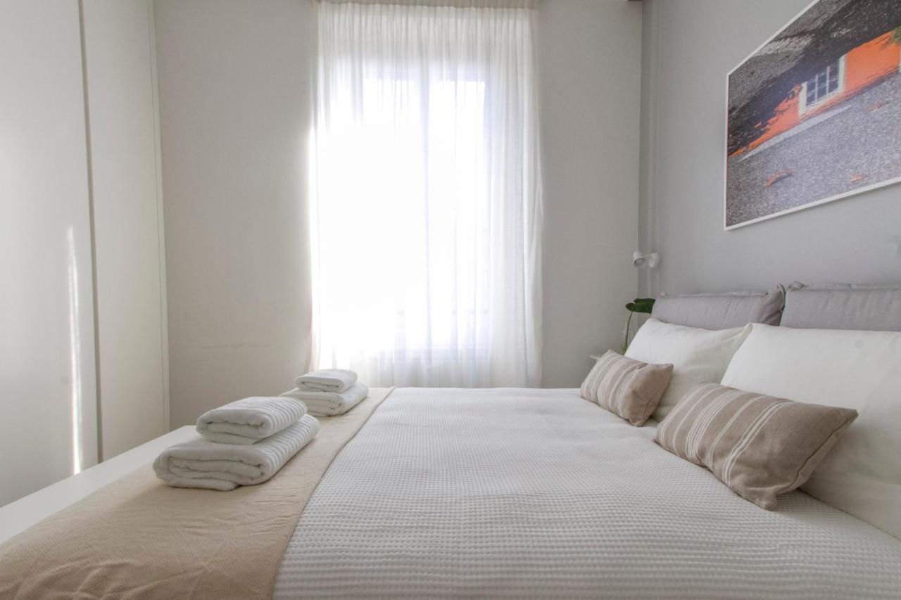 Luxury And Spacious Apartment Milano Exteriör bild
